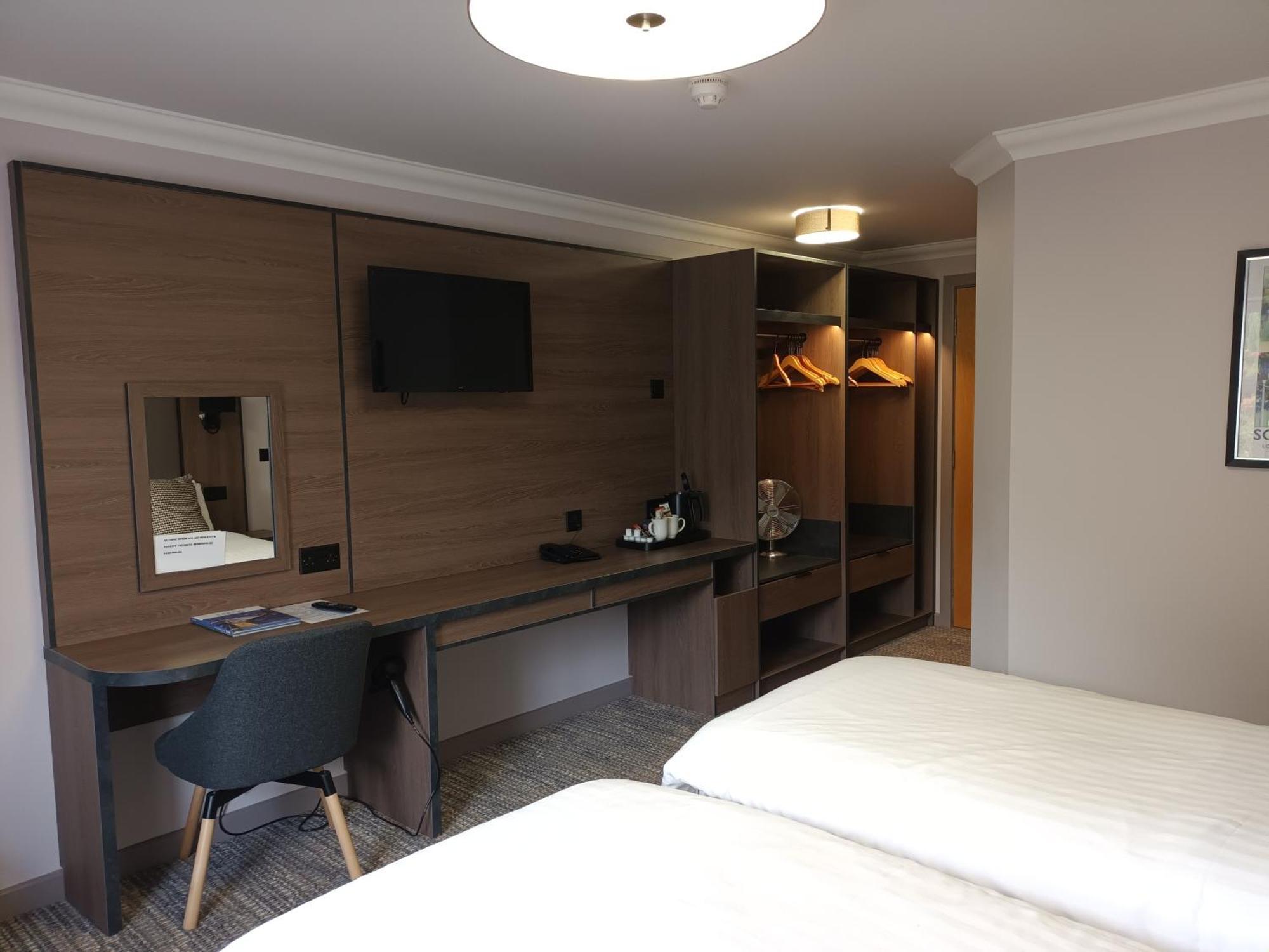 Corn Mill Lodge Hotel Leeds  Eksteriør billede