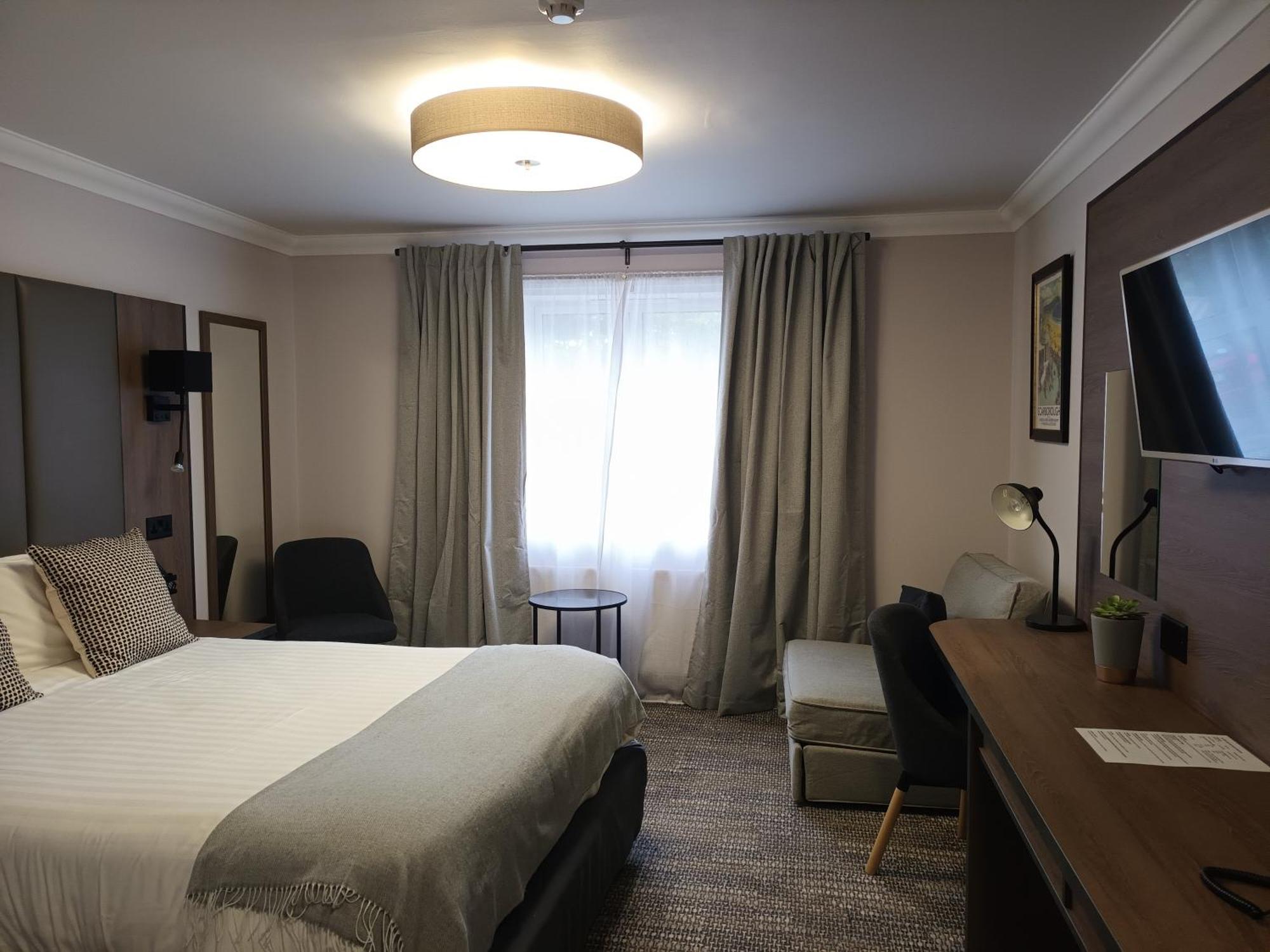 Corn Mill Lodge Hotel Leeds  Eksteriør billede