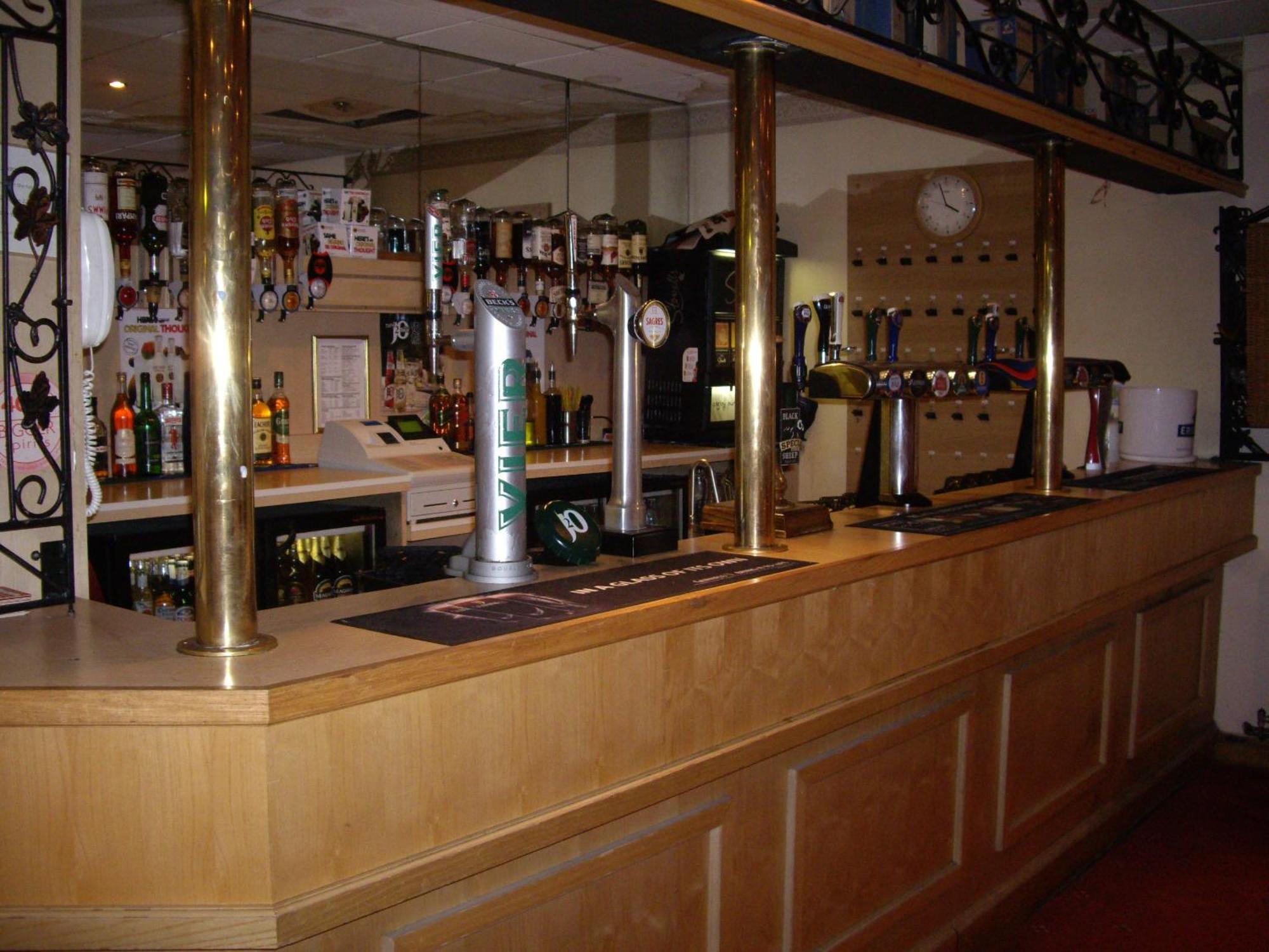 Corn Mill Lodge Hotel Leeds  Eksteriør billede